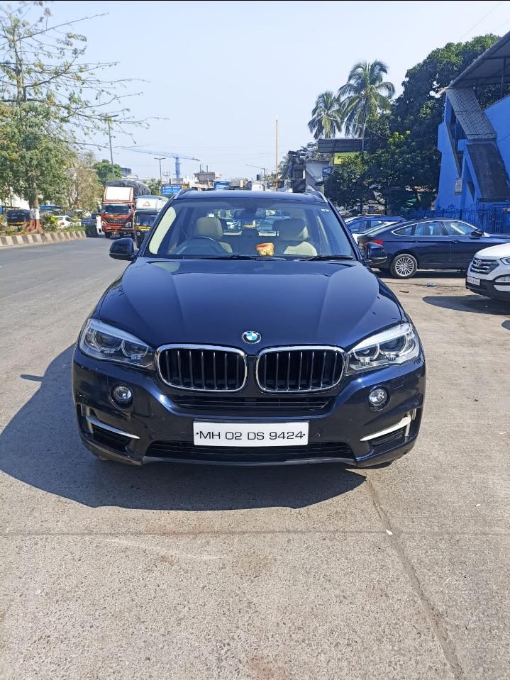 2015 बीएमडब्ल्यू एक्स5 xDrive 30d 2015 बीएमडब्ल्यू एक्स5 xDrive 30d