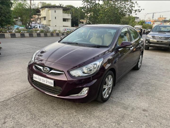 2012 ह्युंडई फ्लयूडिक वरना 1.6 VTVT SX AT 2012 ह्युंडई फ्लयूडिक वरना 1.6 VTVT SX AT