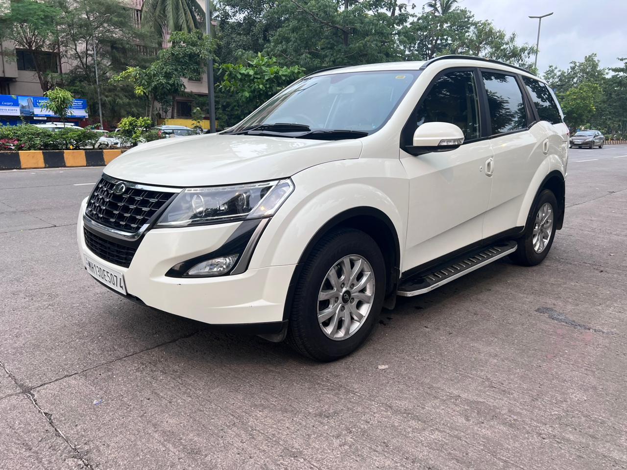 2019 महिंद्रा एक्सयूवी500 W7 BS IV 2019 महिंद्रा एक्सयूवी500 W7 BS IV
