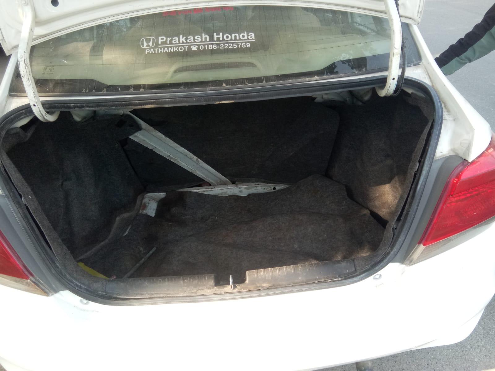 यूज़्ड 2013 होंडा अमेज़, Abrol Nagar Pathankot, Pathankot 9 यूज़्ड 2013 होंडा अमेज़, Abrol Nagar Pathankot, Pathankot 9