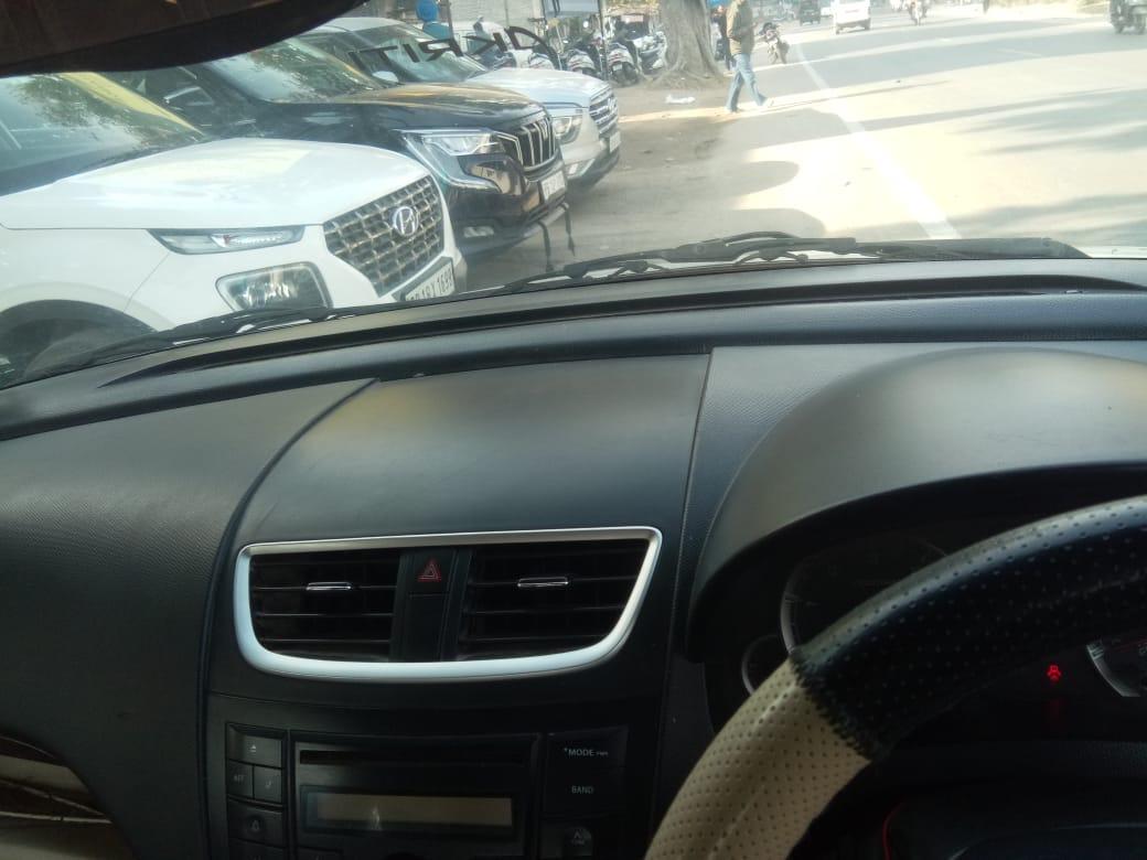 यूज़्ड 2012 मारुति सुजुकी स्विफ्ट डिज़ायर, Abrol Nagar Pathankot, Pathankot 11 यूज़्ड 2012 मारुति सुजुकी स्विफ्ट डिज़ायर, Abrol Nagar Pathankot, Pathankot 11