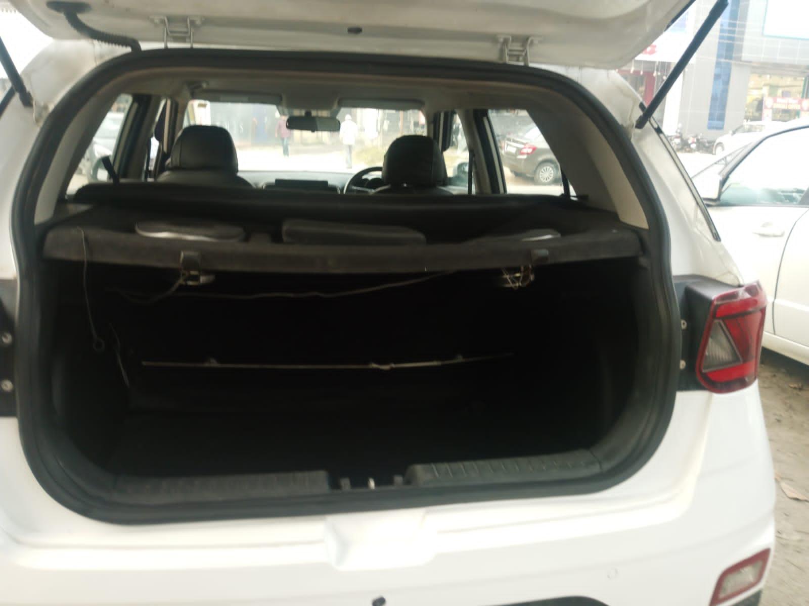 यूज़्ड 2019 ह्युंडई वेन्यू, Abrol Nagar Pathankot, Pathankot 8 यूज़्ड 2019 ह्युंडई वेन्यू, Abrol Nagar Pathankot, Pathankot 8