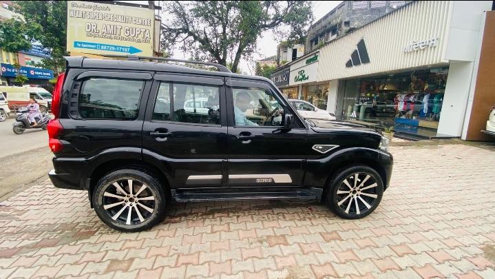 2023 महिंद्रा स्कॉर्पियो क्लासिक S11 CC 7 Seater 2023 महिंद्रा स्कॉर्पियो क्लासिक S11 CC 7 Seater