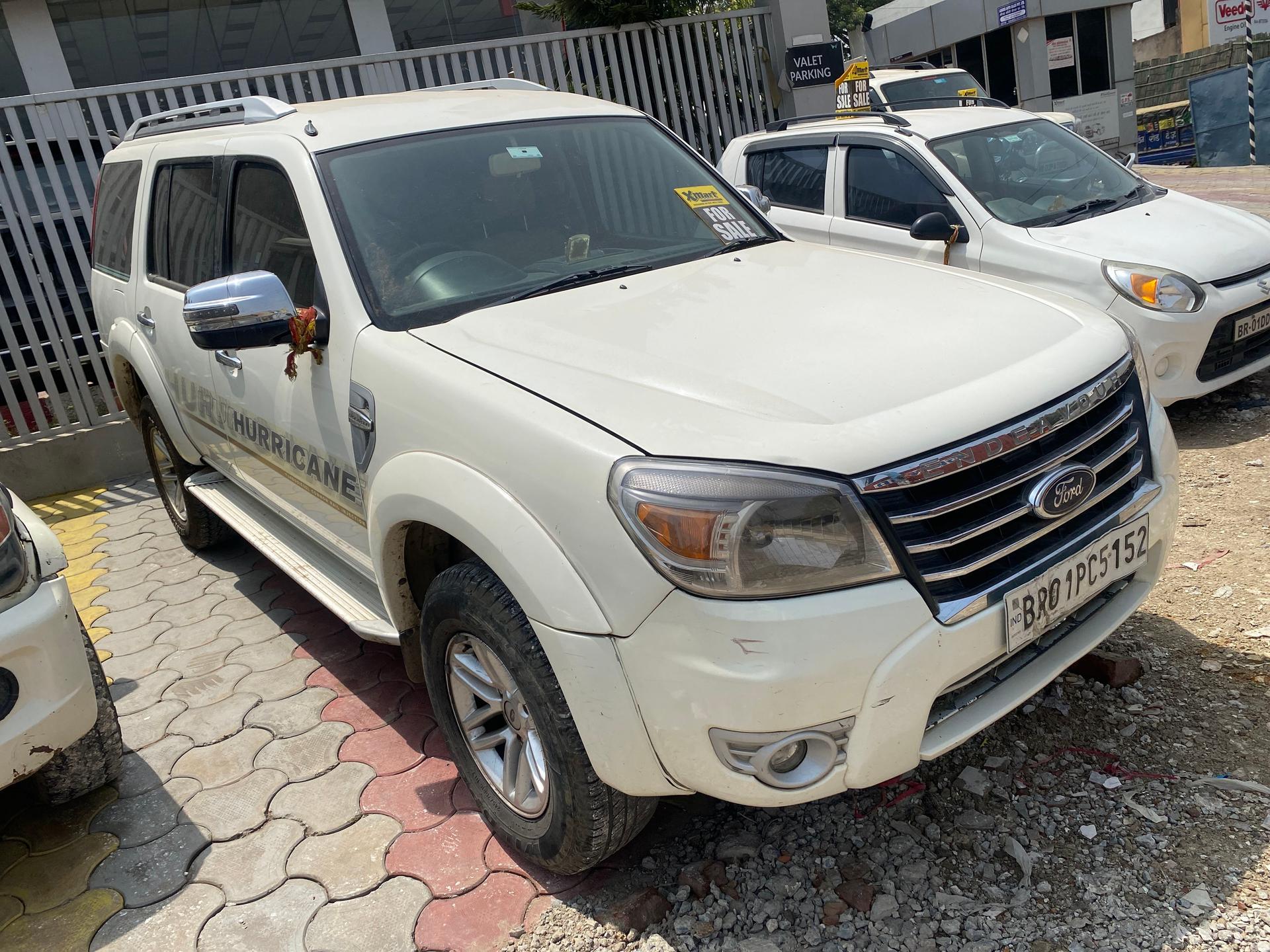 2011 फोर्ड एंडेवर 2.5L 4x2 2011 फोर्ड एंडेवर 2.5L 4x2