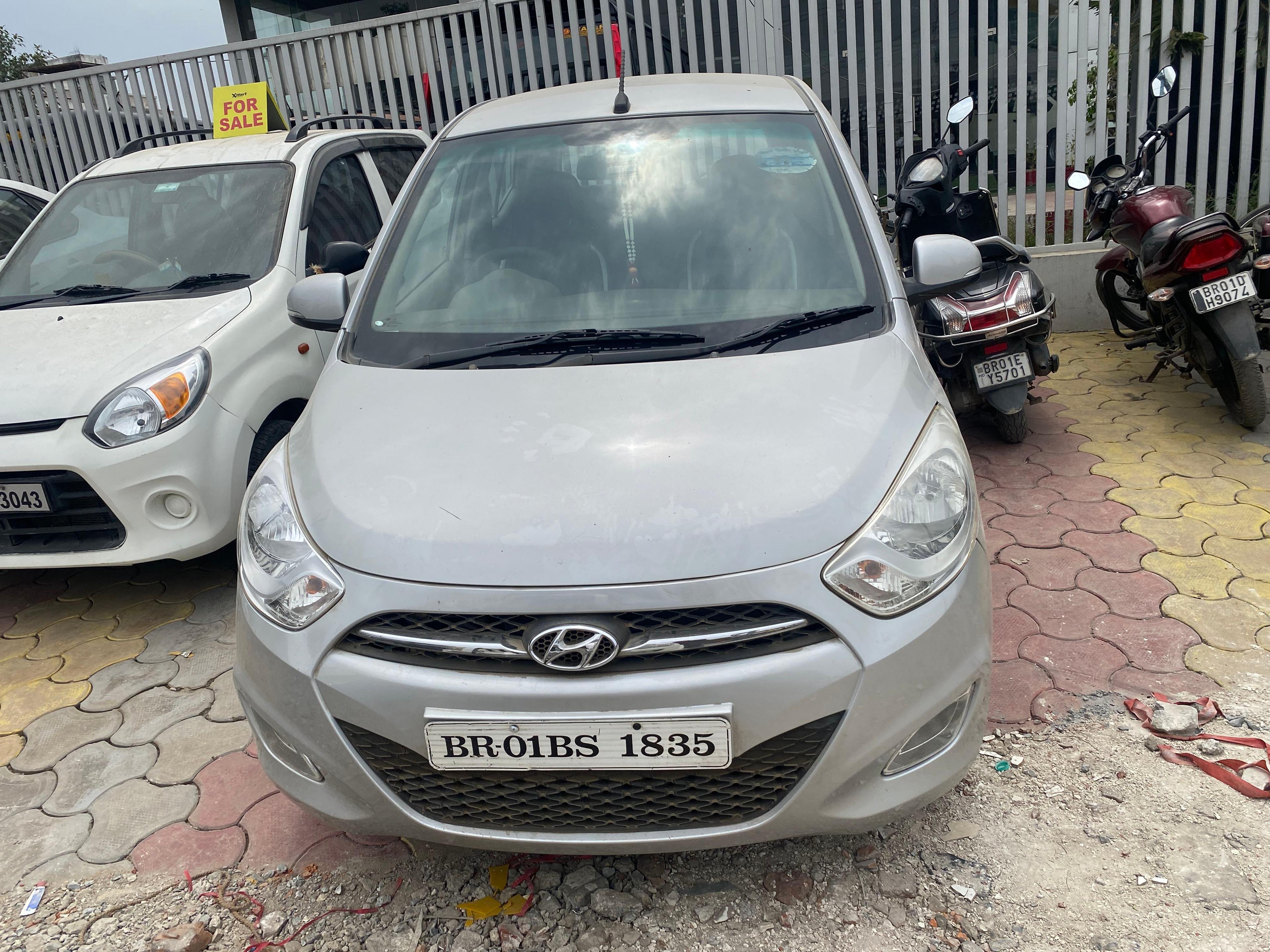 यूज़्ड 2013 ह्युंडई आई10, Ashok Nagar, Patna 2 यूज़्ड 2013 ह्युंडई आई10, Ashok Nagar, Patna 2