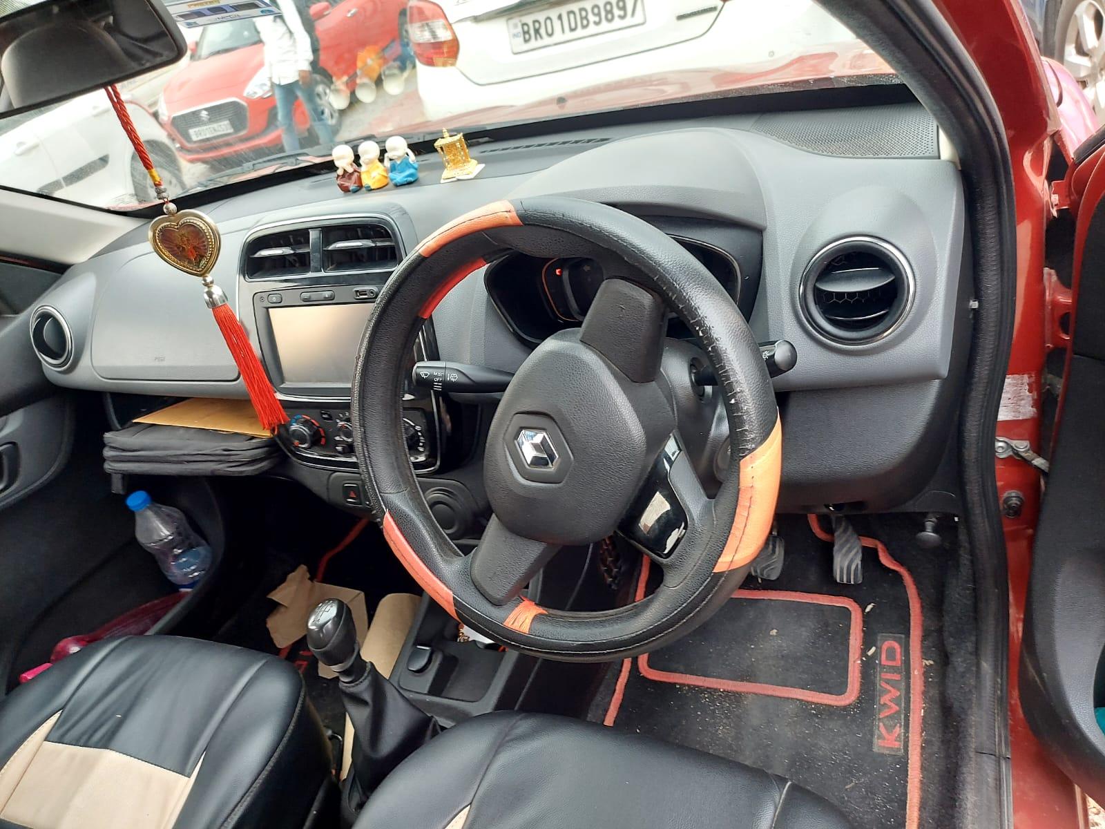 2018 रेनो क्विड RXT 1.0 Driver Airbag Option 2018 रेनो क्विड RXT 1.0 Driver Airbag Option