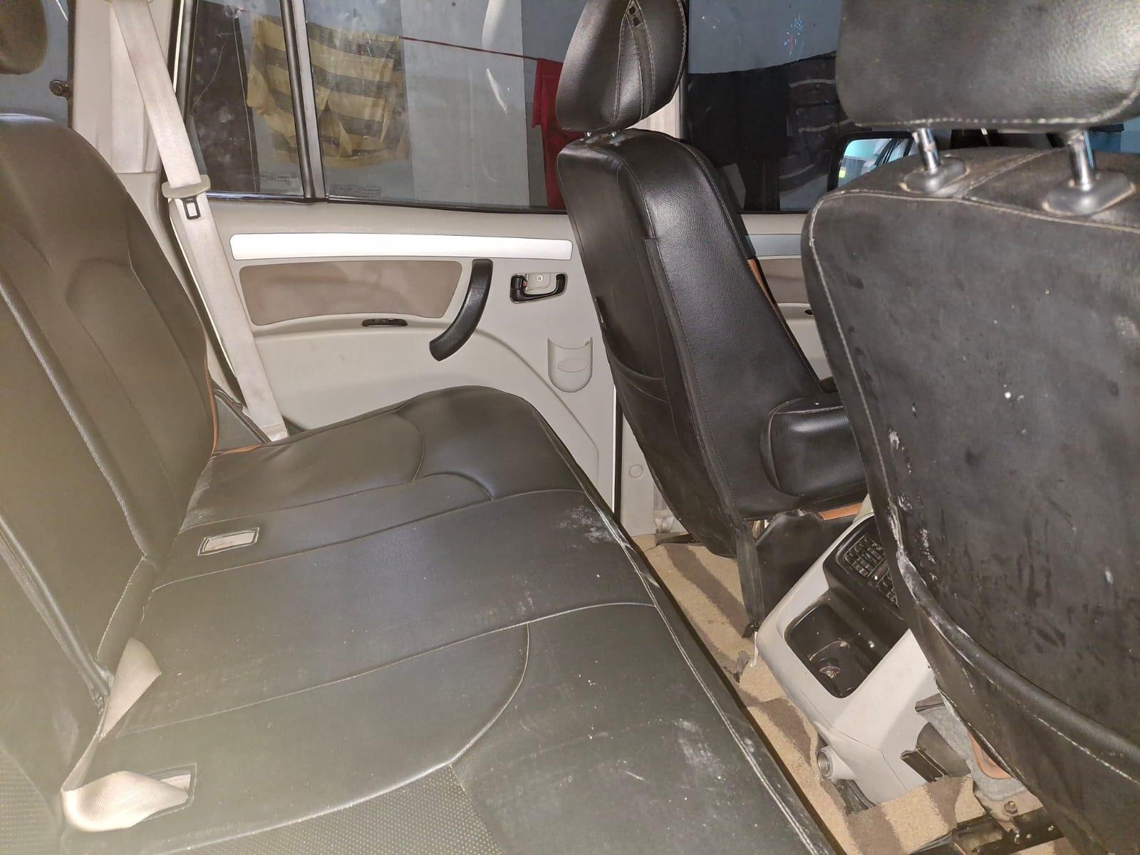 2016 महिंद्रा स्कॉर्पियो S10 2WD 2016 महिंद्रा स्कॉर्पियो S10 2WD