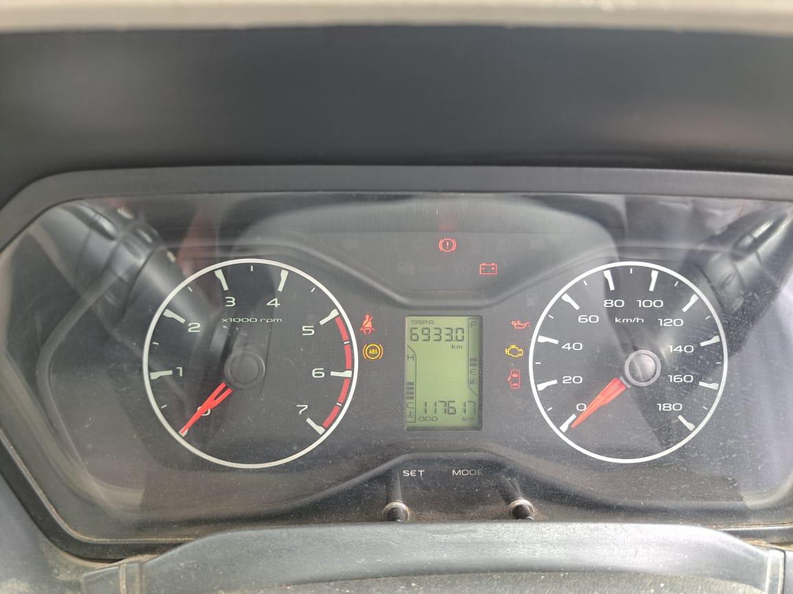 2016 महिंद्रा स्कॉर्पियो S6 2016 महिंद्रा स्कॉर्पियो S6