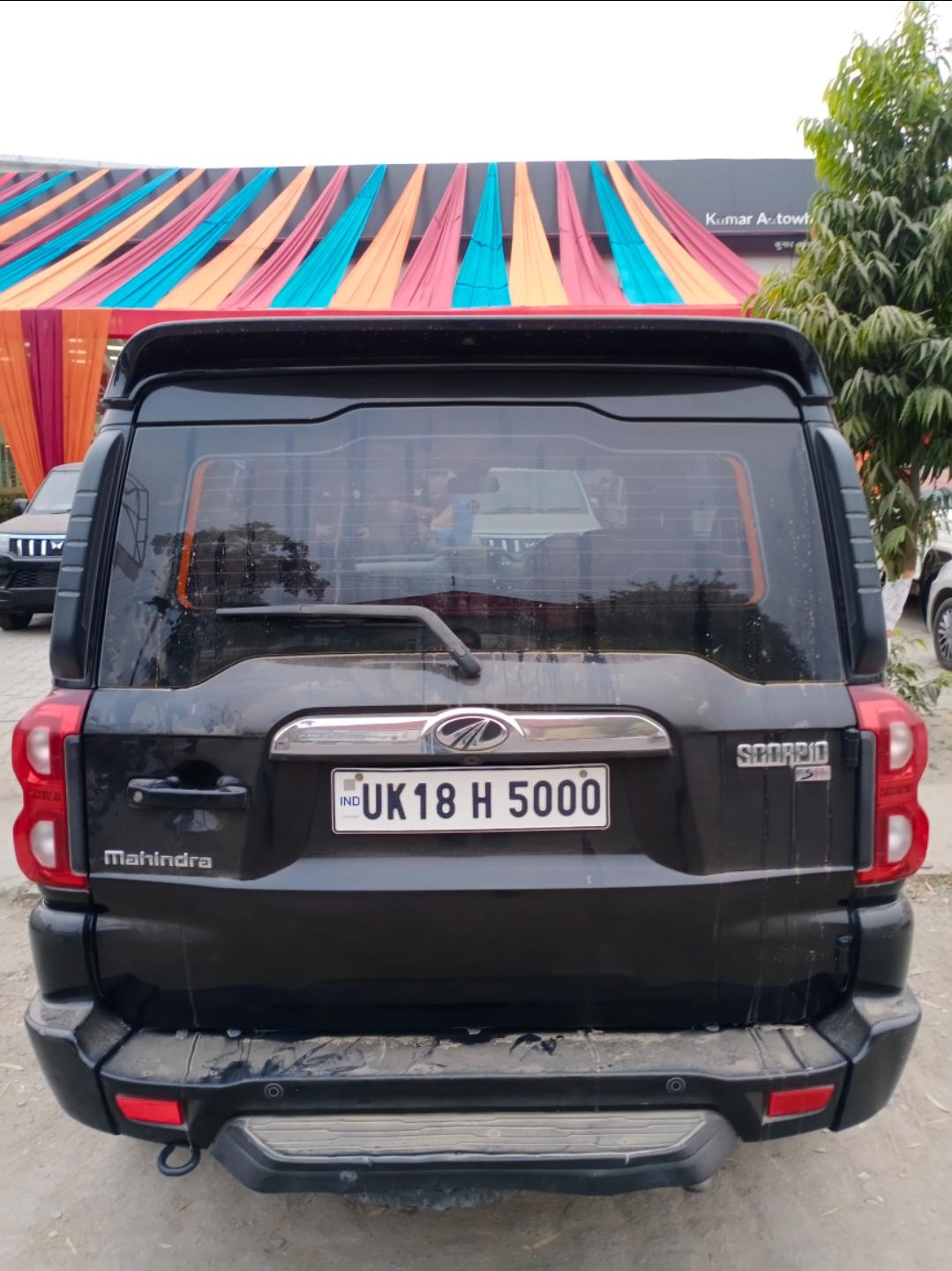 2018 महिंद्रा स्कॉर्पियो S11 2WD BS IV 2018 महिंद्रा स्कॉर्पियो S11 2WD BS IV