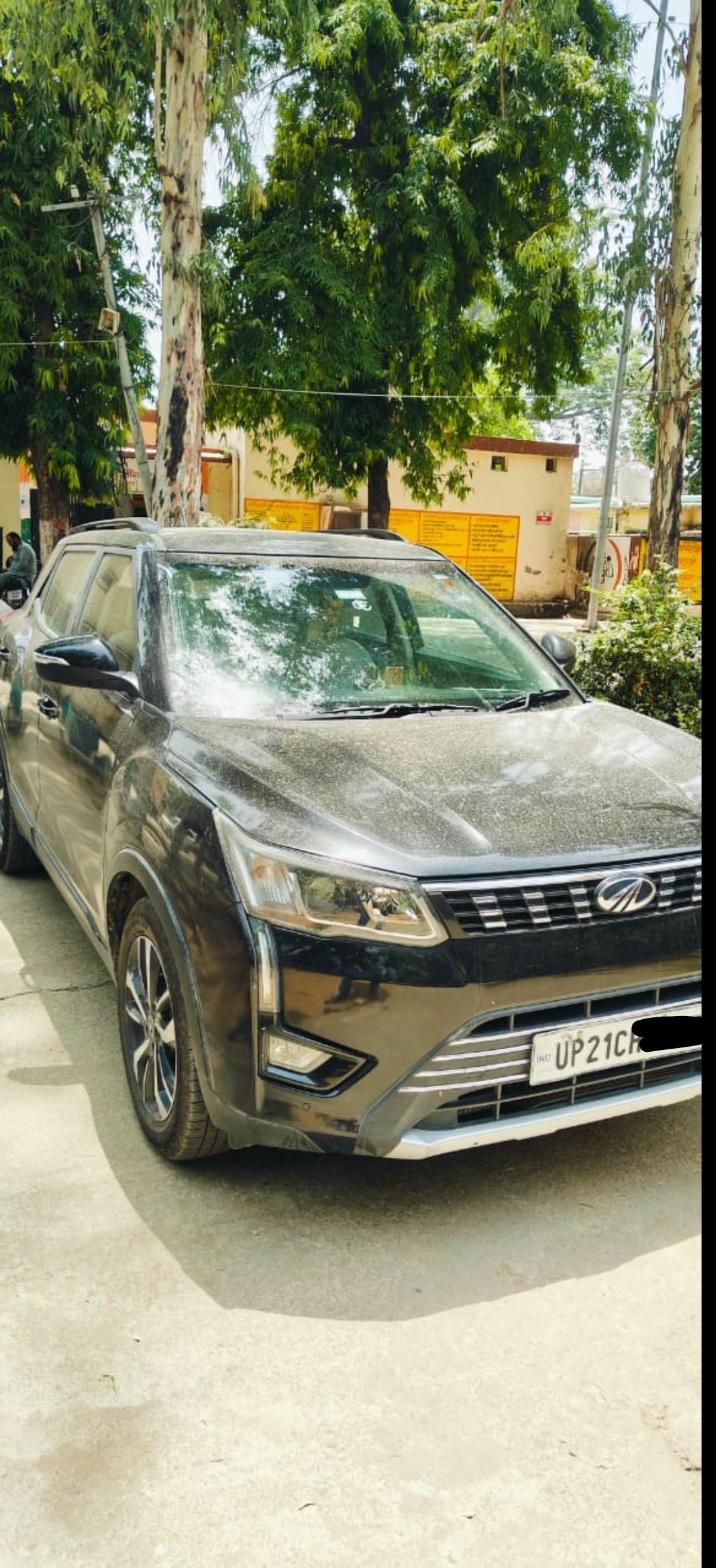 2020 महिंद्रा एक्सयूवी300 W8 (O) Diesel BS IV 2020 महिंद्रा एक्सयूवी300 W8 (O) Diesel BS IV