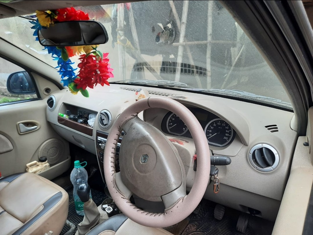 Logan image 5 Logan image 5