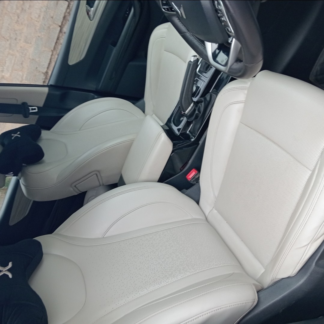 Used 2021 Mahindra XUV700 Used 2021 Mahindra XUV700