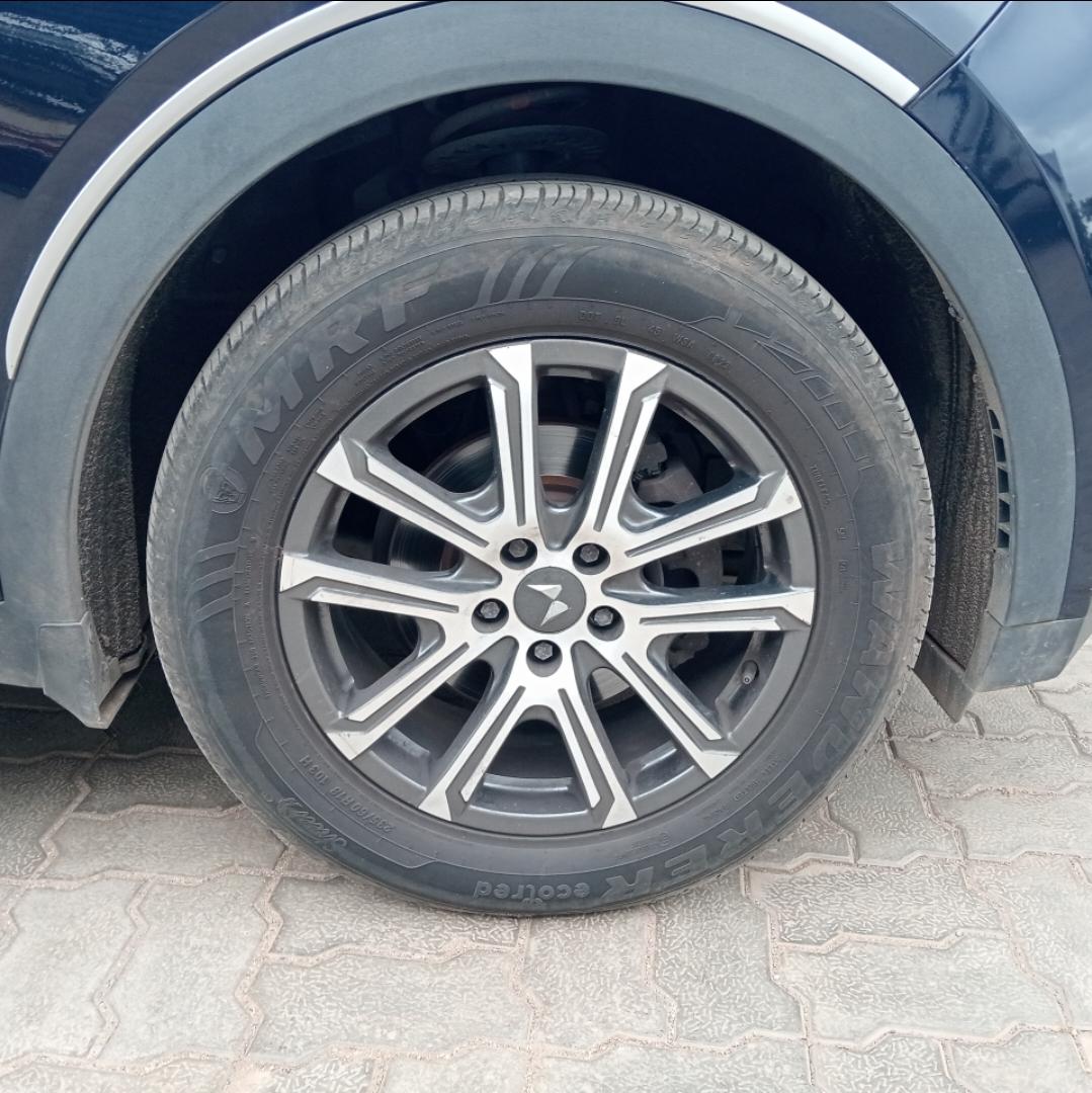 यूज़्ड 2021 महिंद्रा एक्सयूवी700, Bellary 8 यूज़्ड 2021 महिंद्रा एक्सयूवी700, Bellary 8