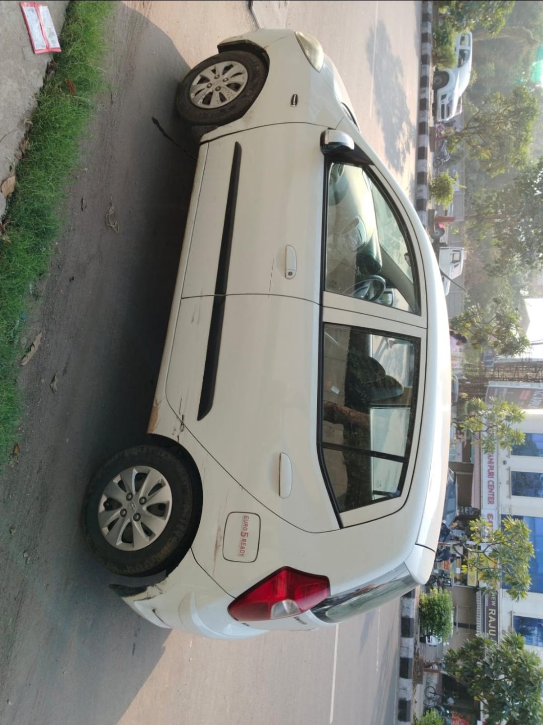 यूज़्ड 2011 ह्युंडई आई10, Baroda   यूज़्ड 2011 ह्युंडई आई10, Baroda