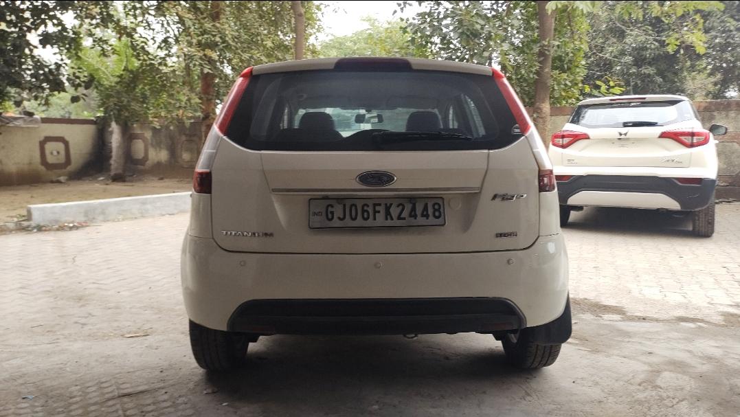 2012 फोर्ड फीगो 1.4 Duratorq Titanium 2012 फोर्ड फीगो 1.4 Duratorq Titanium