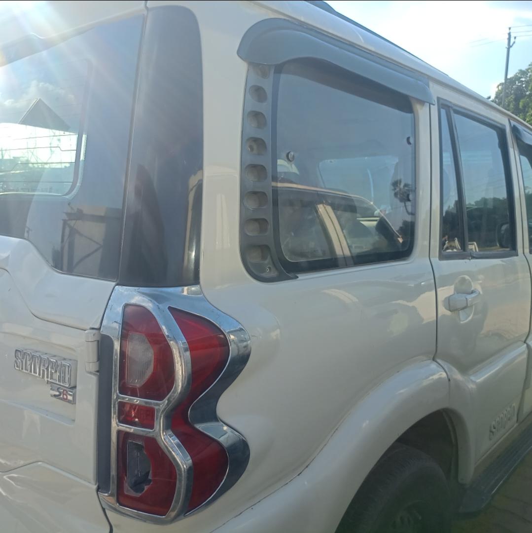 यूज़्ड 2015 महिंद्रा स्कॉर्पियो, Postal Traning Centre, Darbhanga 4 यूज़्ड 2015 महिंद्रा स्कॉर्पियो, Postal Traning Centre, Darbhanga 4