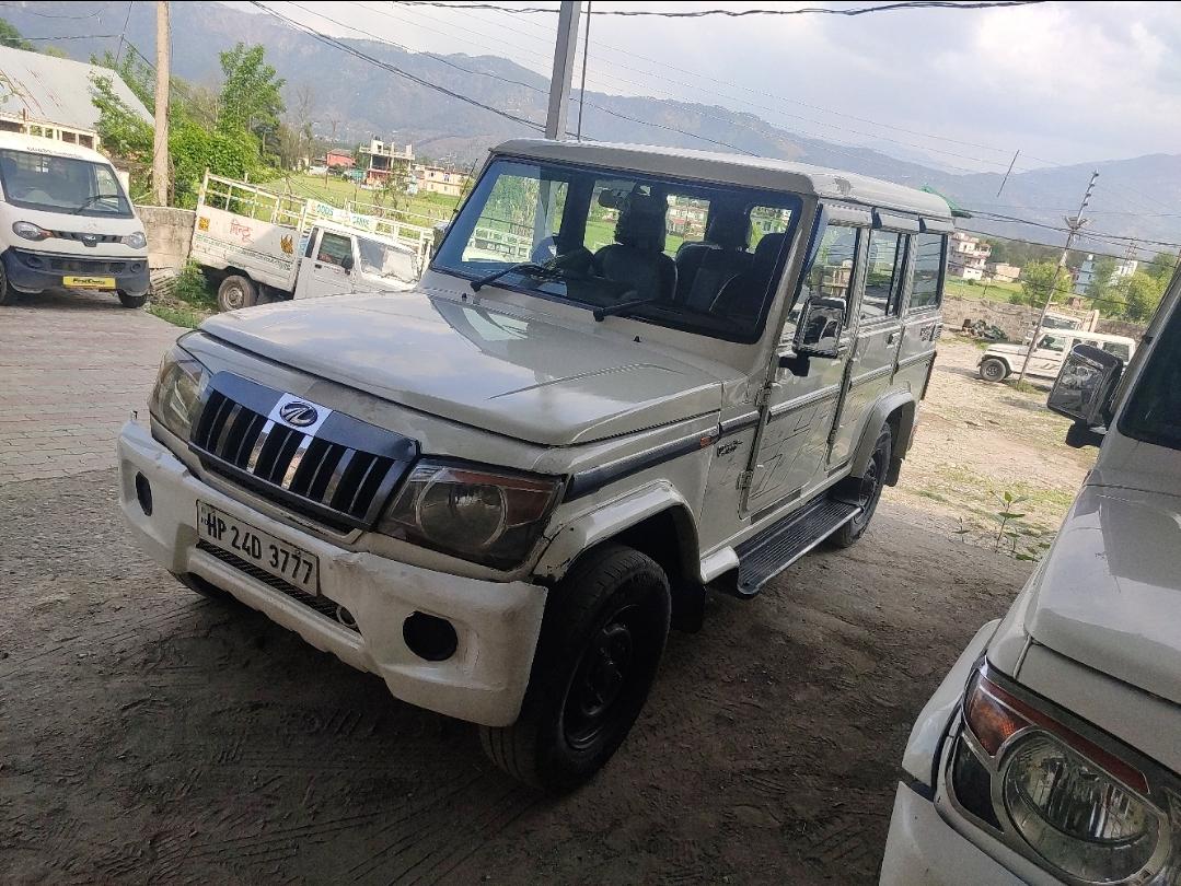 2017 महिंद्रा बोलेरो ZLX BS4 2017 महिंद्रा बोलेरो ZLX BS4