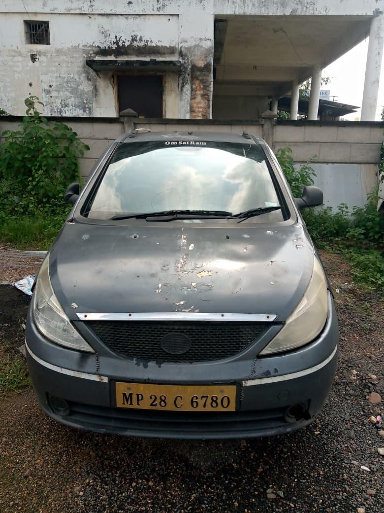 2011 टाटा इंडिका विस्टा LS Quadrajet 2011 टाटा इंडिका विस्टा LS Quadrajet