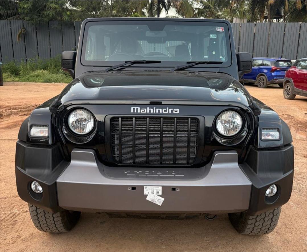 2023 महिंद्रा थार AXT MT 2023 महिंद्रा थार AXT MT