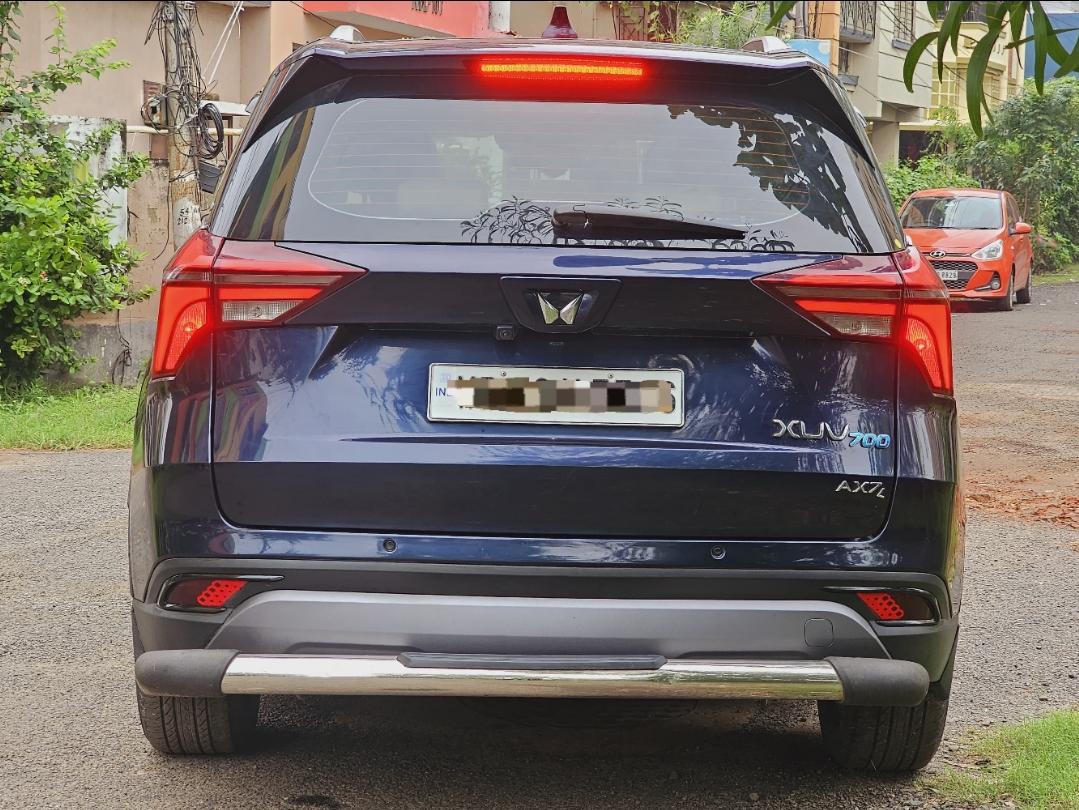 यूज़्ड 2022 महिंद्रा एक्सयूवी700, Kolkata 1 यूज़्ड 2022 महिंद्रा एक्सयूवी700, Kolkata 1