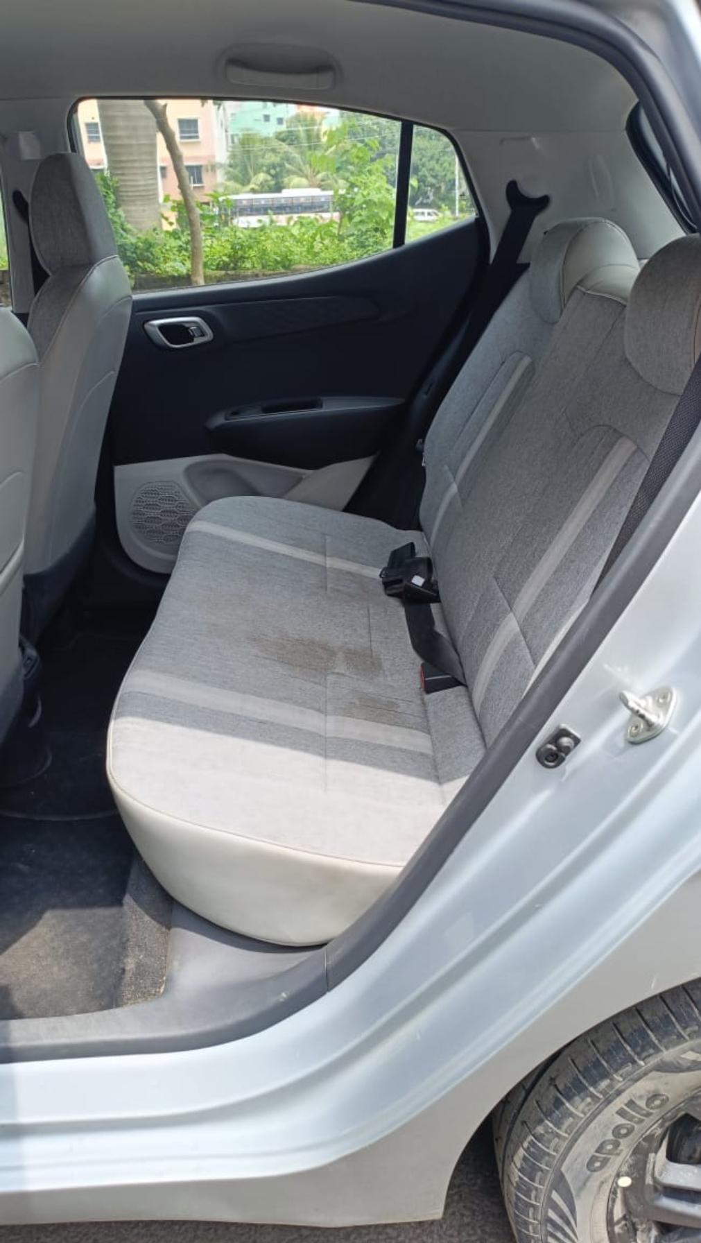 यूज़्ड 2020 ह्युंडई ग्रैंड आई10 निओस, Kolkata 5 यूज़्ड 2020 ह्युंडई ग्रैंड आई10 निओस, Kolkata 5