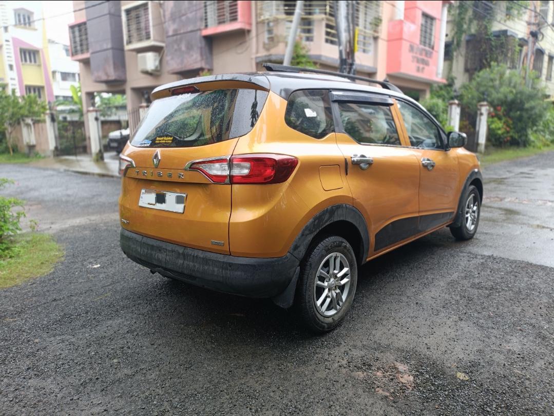 यूज़्ड 2020 रेनो ट्राइबर, Kolkata  4 यूज़्ड 2020 रेनो ट्राइबर, Kolkata  4