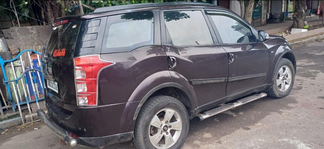 2013 महिंद्रा एक्सयूवी500 W8 FWD 2013 महिंद्रा एक्सयूवी500 W8 FWD