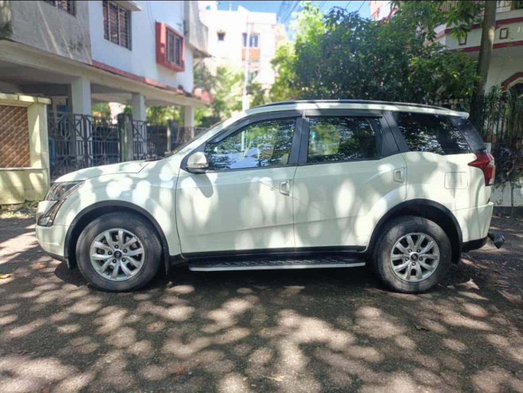 यूज़्ड 2021 महिंद्रा एक्सयूवी500, Sahanagar, Kolkata  यूज़्ड 2021 महिंद्रा एक्सयूवी500, Sahanagar, Kolkata