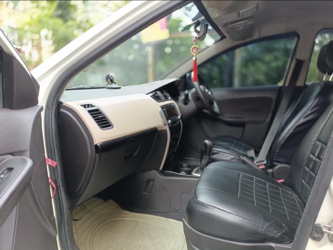 यूज़्ड 2016 टाटा ज़ेस्ट, Sahanagar, Kolkata 4 यूज़्ड 2016 टाटा ज़ेस्ट, Sahanagar, Kolkata 4