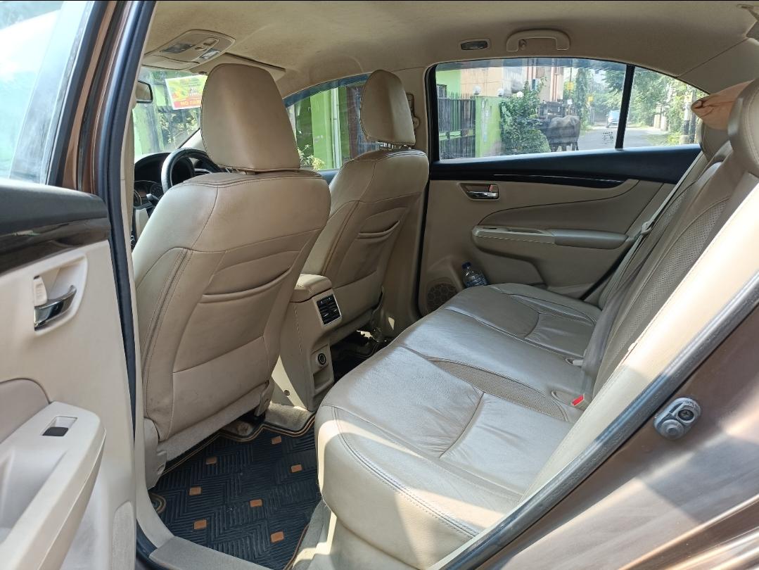 यूज़्ड 2018 मारुति सुजुकी सियाज़, Sahanagar, Kolkata 5 यूज़्ड 2018 मारुति सुजुकी सियाज़, Sahanagar, Kolkata 5