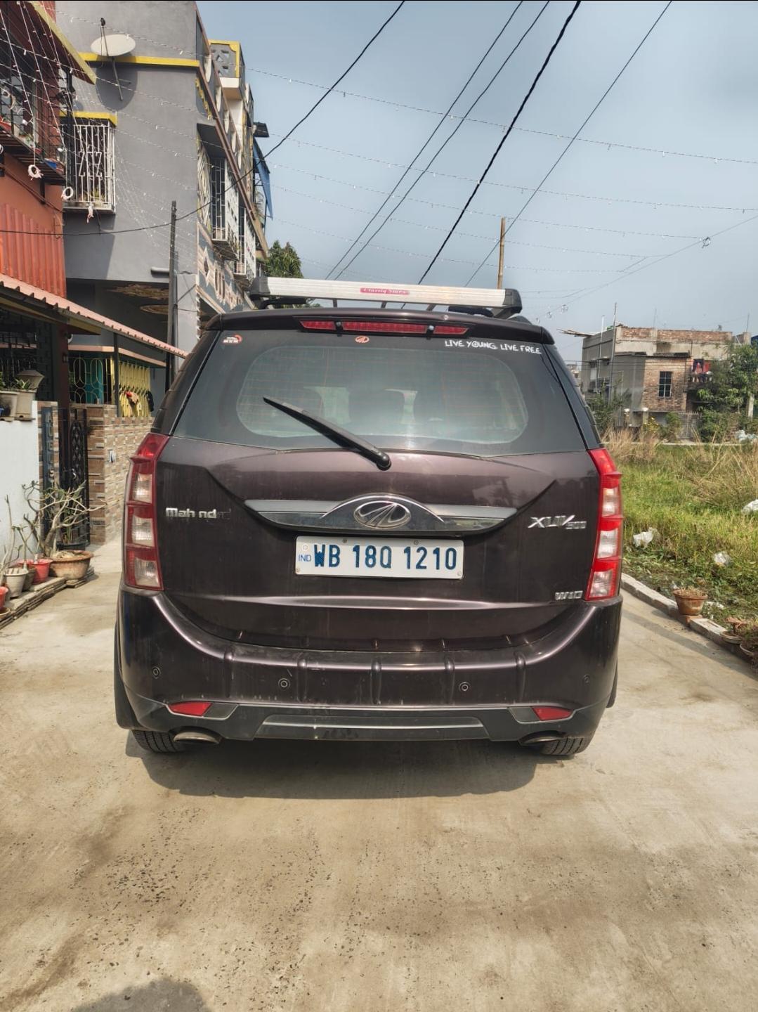 यूज़्ड 2016 महिंद्रा एक्सयूवी500, Sahanagar, Kolkata 1 यूज़्ड 2016 महिंद्रा एक्सयूवी500, Sahanagar, Kolkata 1