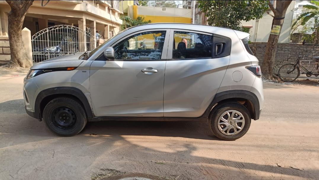 2018 महिंद्रा केयूवी 100 K4 Plus Diesel 6 Seater BS IV 2018 महिंद्रा केयूवी 100 K4 Plus Diesel 6 Seater BS IV