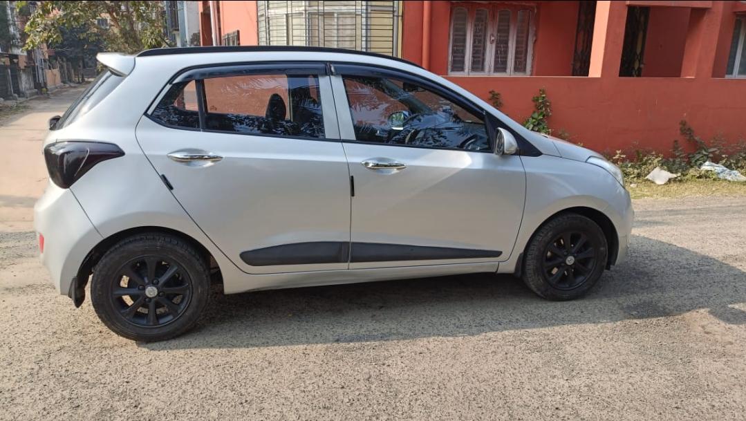 यूज़्ड 2016 ह्युंडई ग्रैंड आई10, Sahanagar, Kolkata 2 यूज़्ड 2016 ह्युंडई ग्रैंड आई10, Sahanagar, Kolkata 2