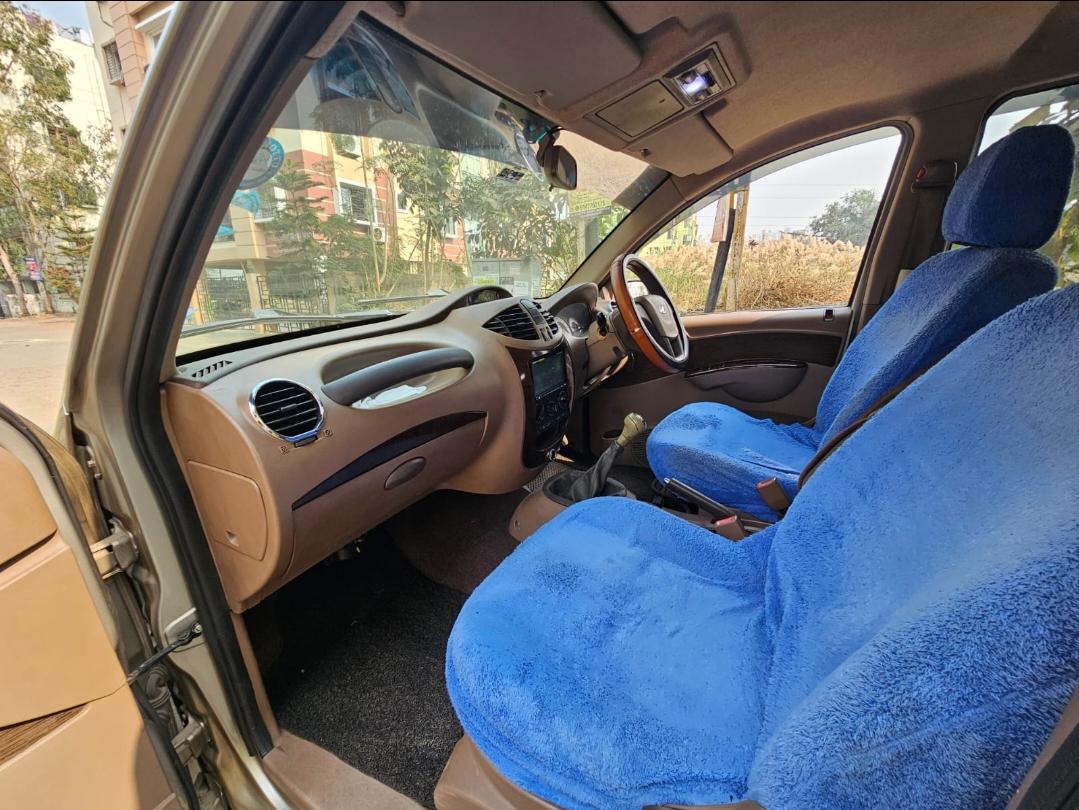 यूज़्ड 2013 महिंद्रा ज़ाइलो, Sahanagar, Kolkata 4 यूज़्ड 2013 महिंद्रा ज़ाइलो, Sahanagar, Kolkata 4