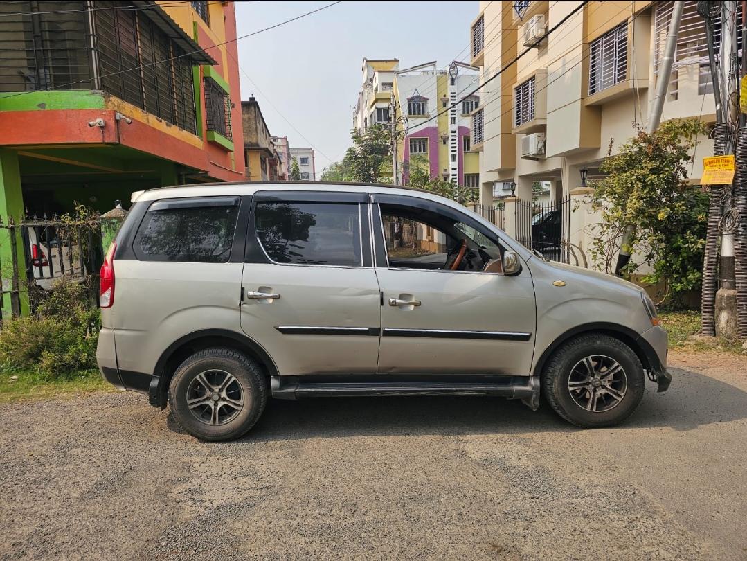 यूज़्ड 2013 महिंद्रा ज़ाइलो, Sahanagar, Kolkata 2 यूज़्ड 2013 महिंद्रा ज़ाइलो, Sahanagar, Kolkata 2