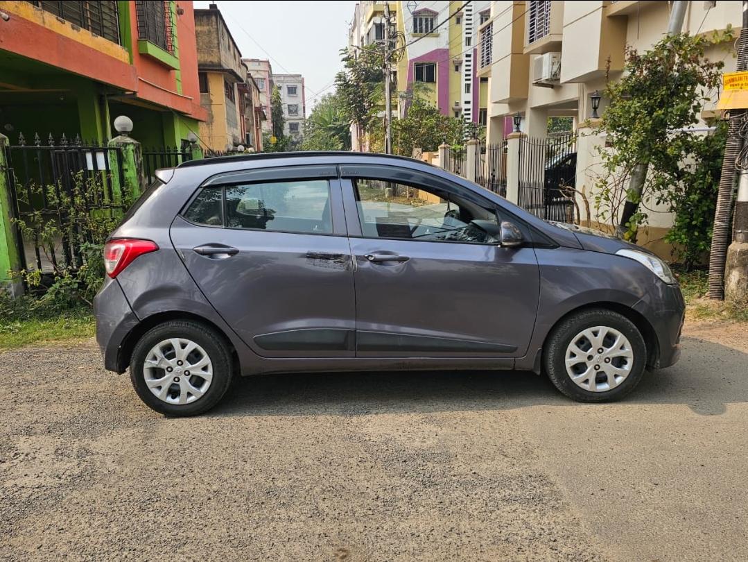 यूज़्ड 2016 ह्युंडई ग्रैंड आई10, Sahanagar, Kolkata 2 यूज़्ड 2016 ह्युंडई ग्रैंड आई10, Sahanagar, Kolkata 2