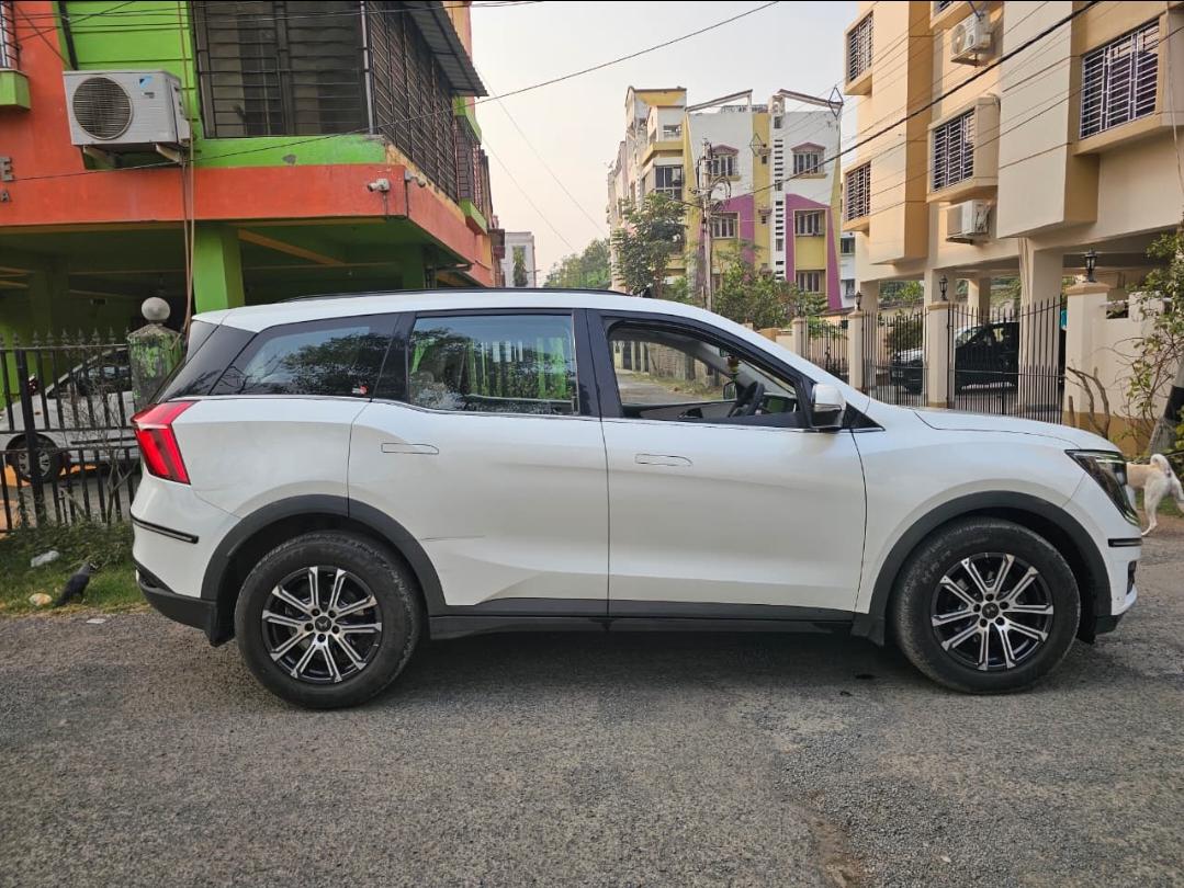 यूज़्ड 2022 महिंद्रा एक्सयूवी700, Sahanagar, Kolkata 2 यूज़्ड 2022 महिंद्रा एक्सयूवी700, Sahanagar, Kolkata 2