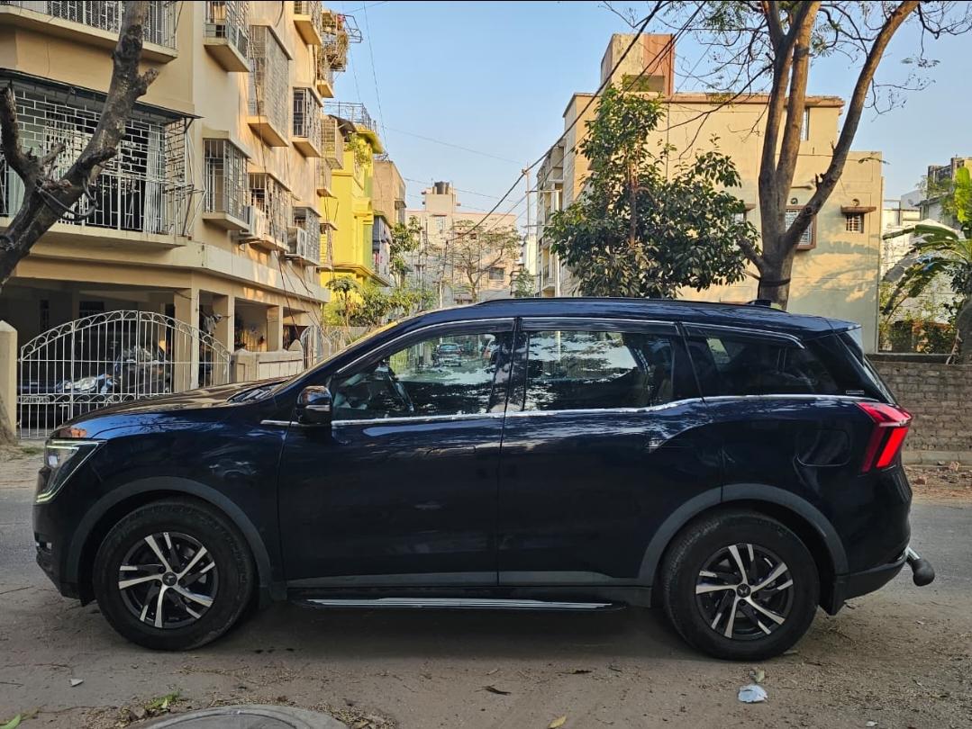 2022 महिंद्रा एक्सयूवी700 AX5 MT Petrol 7 STR 2022 महिंद्रा एक्सयूवी700 AX5 MT Petrol 7 STR