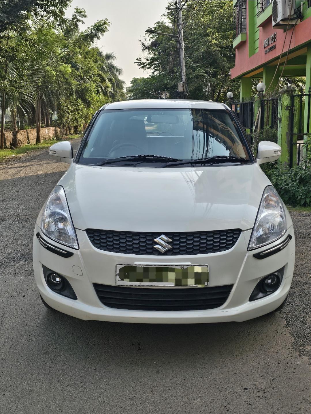 यूज़्ड 2013 मारुति सुजुकी स्विफ्ट, Sahanagar, Kolkata 3 यूज़्ड 2013 मारुति सुजुकी स्विफ्ट, Sahanagar, Kolkata 3