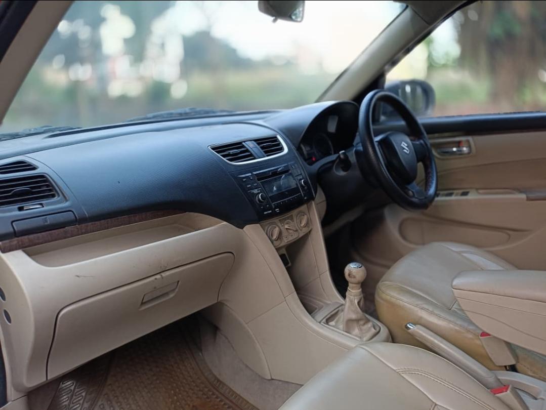 यूज़्ड 2017 मारुति सुजुकी स्विफ्ट डिज़ायर, Sahanagar, Kolkata 4 यूज़्ड 2017 मारुति सुजुकी स्विफ्ट डिज़ायर, Sahanagar, Kolkata 4