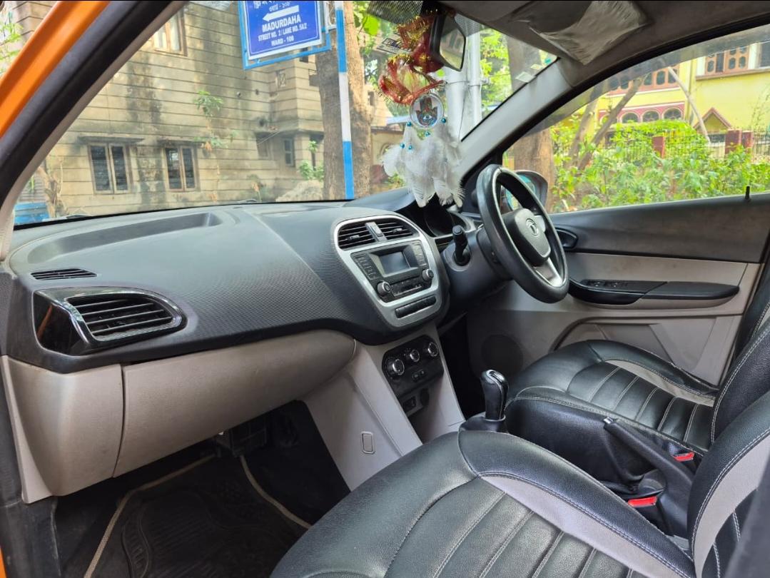 यूज़्ड 2016 टाटा टियागो, Sahanagar, Kolkata 4 यूज़्ड 2016 टाटा टियागो, Sahanagar, Kolkata 4