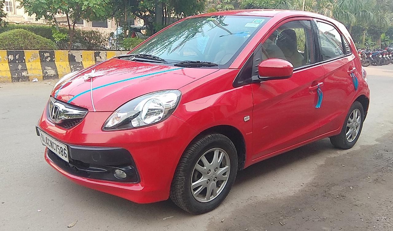 2013 होंडा ब्रियो V MT 2013 होंडा ब्रियो V MT