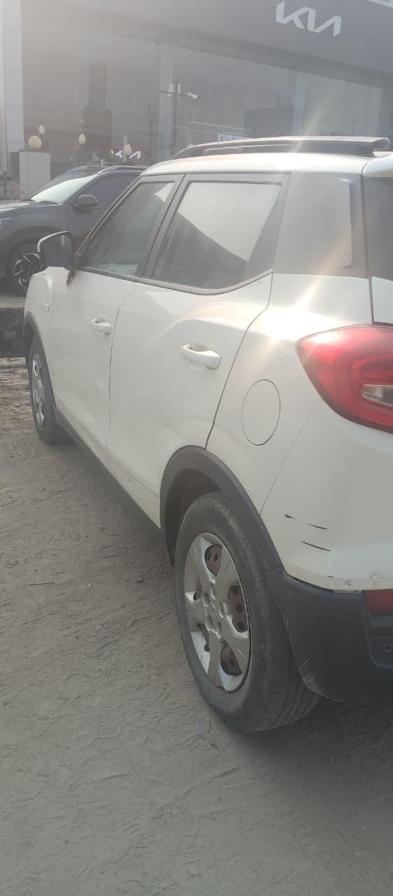 यूज़्ड 2021 महिंद्रा एक्सयूवी300, Indiranagar Sec-18, Lucknow यूज़्ड 2021 महिंद्रा एक्सयूवी300, Indiranagar Sec-18, Lucknow