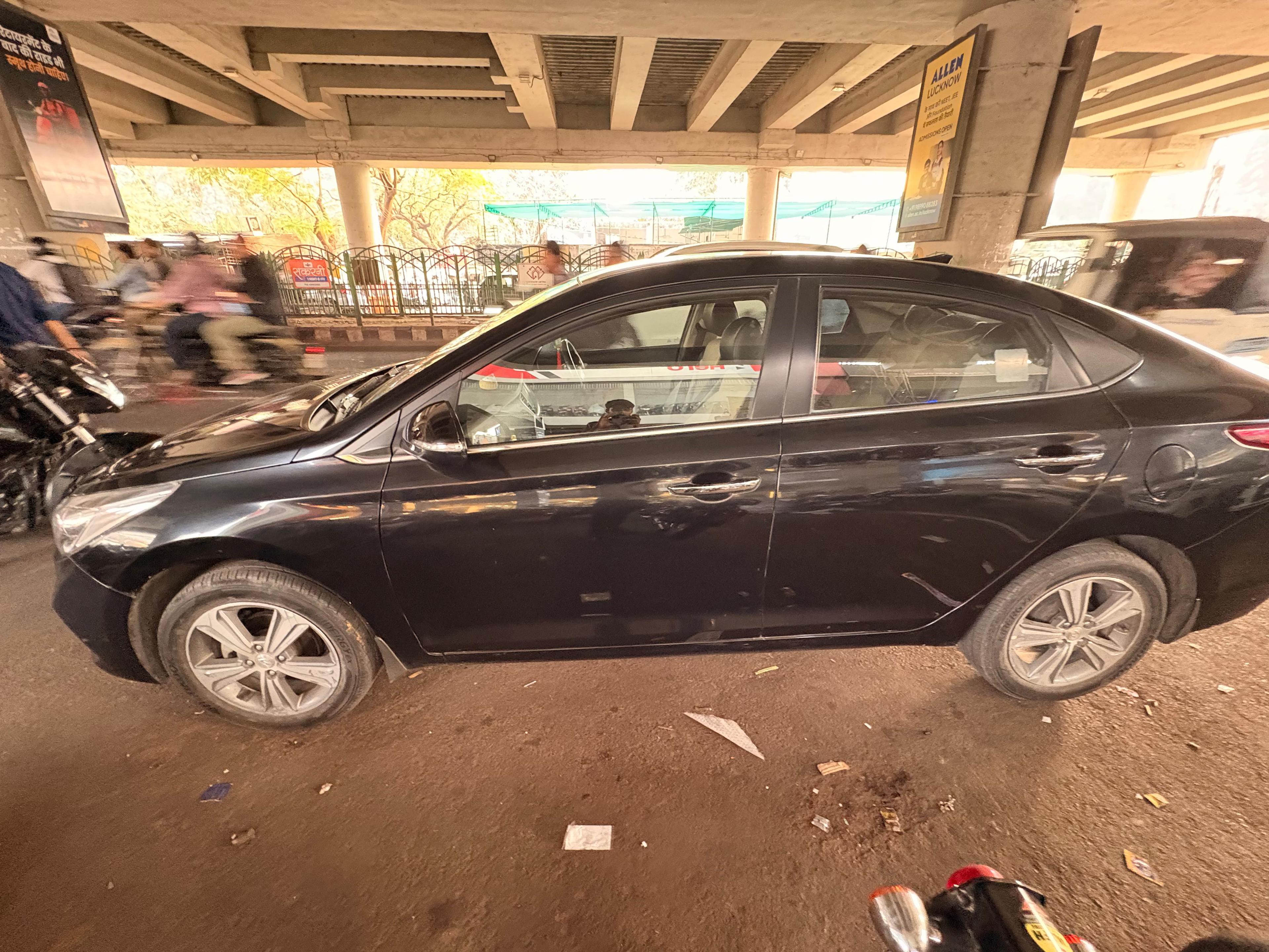 यूज़्ड 2017 ह्युंडई वरना, Indiranagar Sec-18, Lucknow यूज़्ड 2017 ह्युंडई वरना, Indiranagar Sec-18, Lucknow