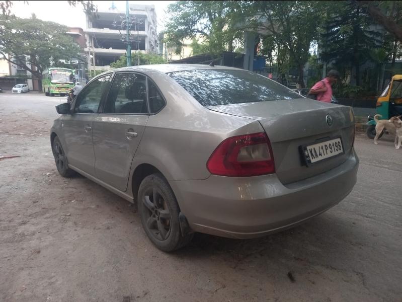 यूज़्ड 2012 स्कोडा रैपिड, Bangalore 4 यूज़्ड 2012 स्कोडा रैपिड, Bangalore 4