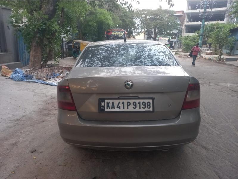 यूज़्ड 2012 स्कोडा रैपिड, Bangalore 9 यूज़्ड 2012 स्कोडा रैपिड, Bangalore 9