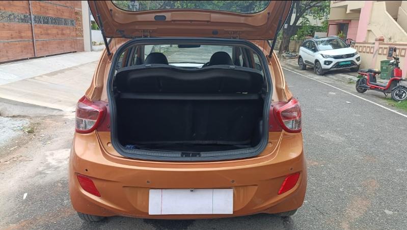 यूज़्ड 2015 ह्युंडई ग्रैंड आई10, Bangalore 9 यूज़्ड 2015 ह्युंडई ग्रैंड आई10, Bangalore 9