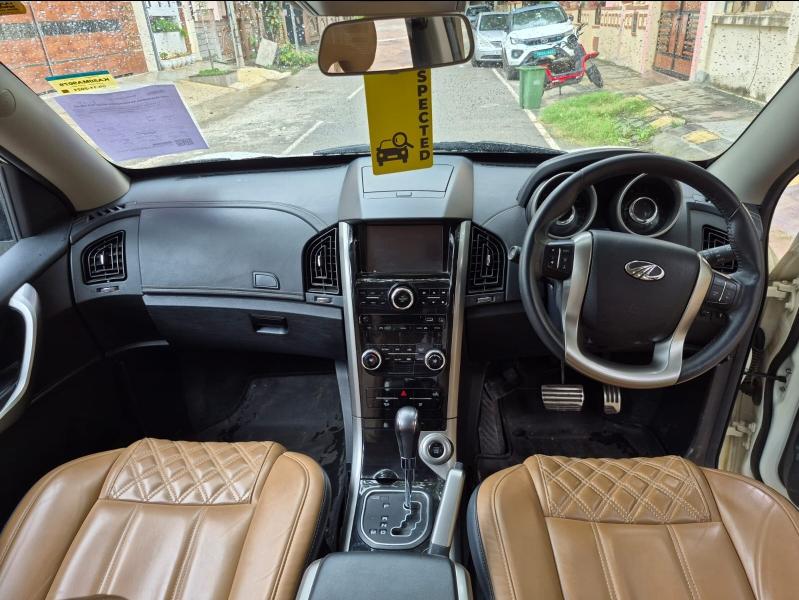 यूज़्ड 2021 महिंद्रा एक्सयूवी500, Bangalore 11 यूज़्ड 2021 महिंद्रा एक्सयूवी500, Bangalore 11