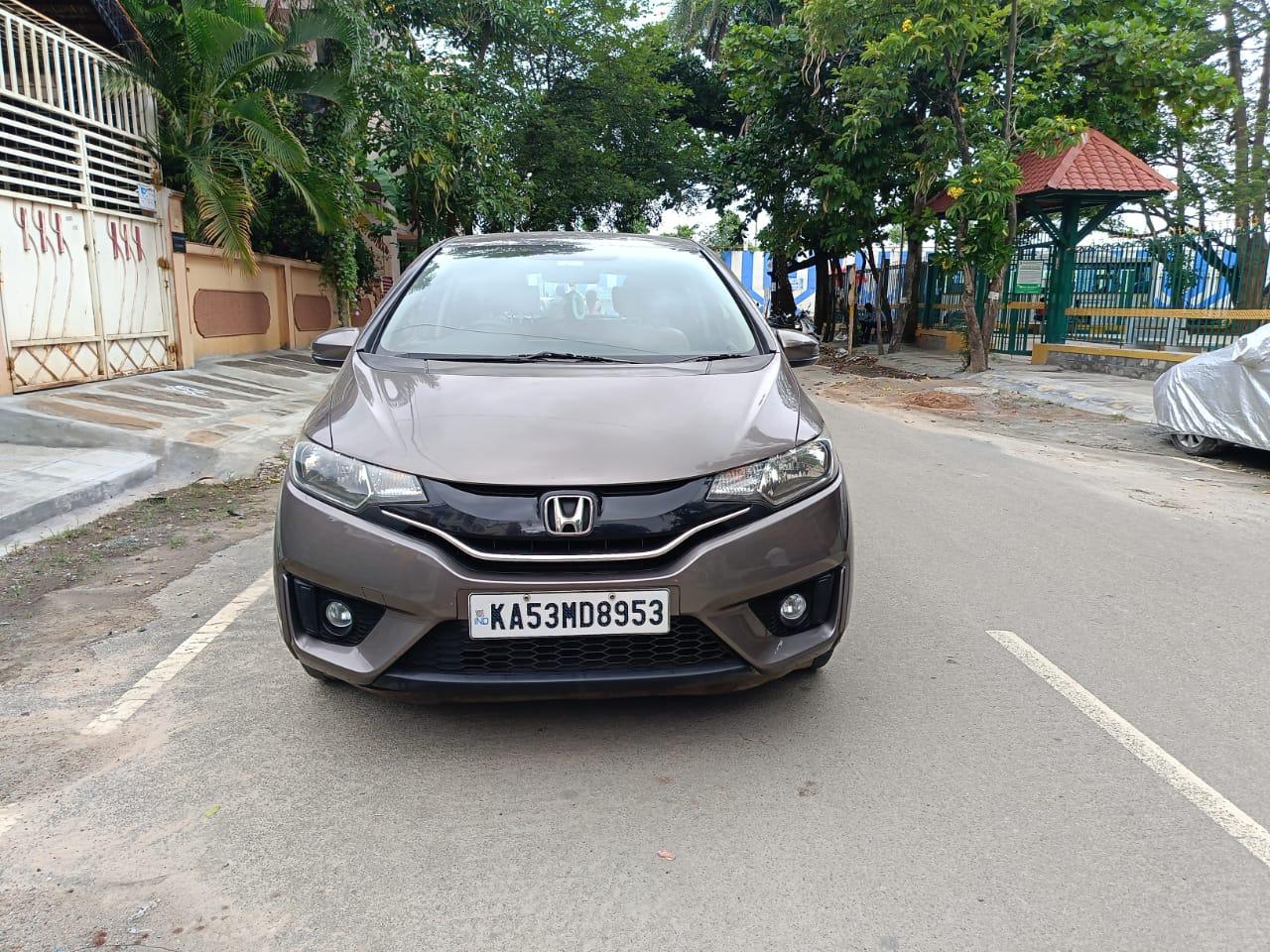 2017 होंडा जैज़ VX MT Petrol BS IV 2017 होंडा जैज़ VX MT Petrol BS IV
