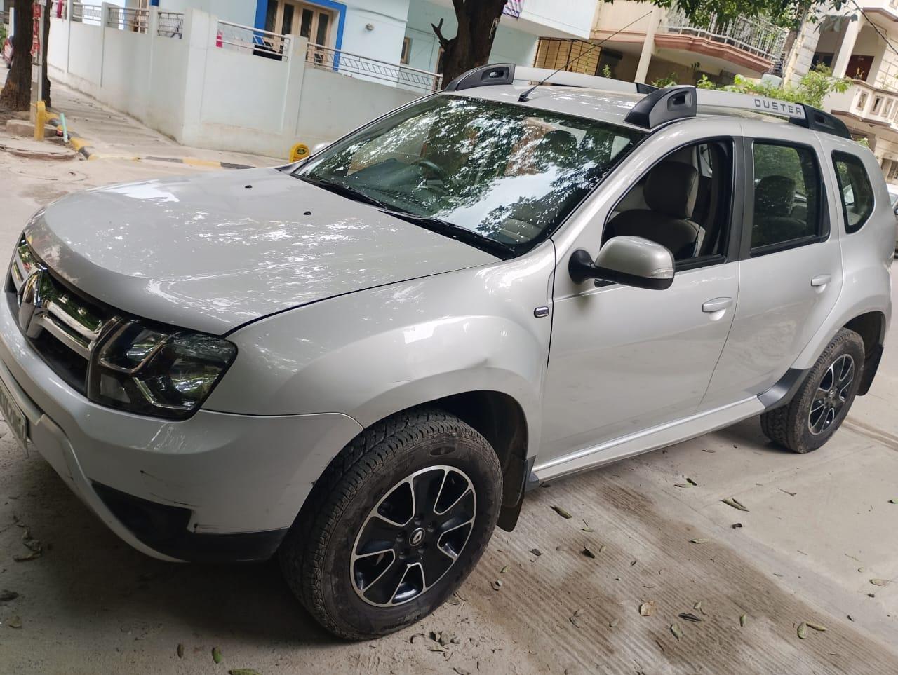 2017 रेनो डस्टर Diesel 110PS RXZ AMT 2017 रेनो डस्टर Diesel 110PS RXZ AMT